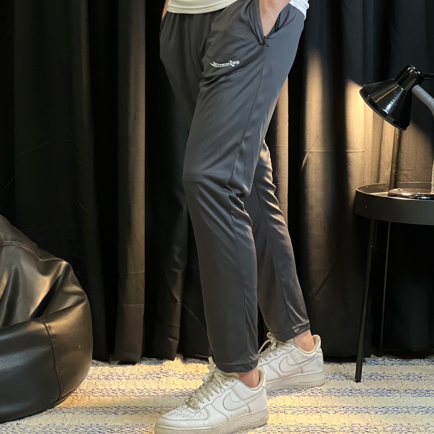 001 Basic Trousers